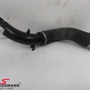 Charge air line. Intercooler-Intakemanifold. 13717597587 13 71 7 597 587 7597587 | Tilaa tänään