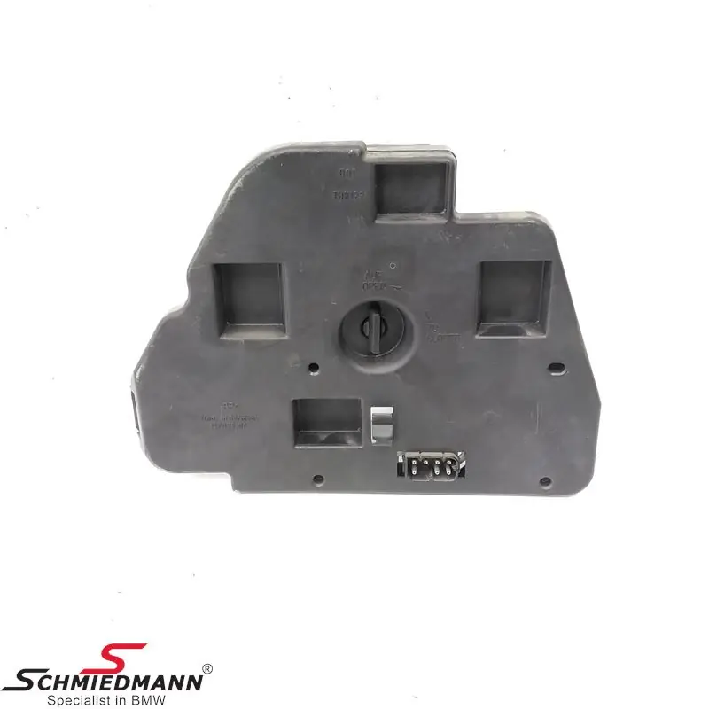 Bulb holder/socket. Left side 63218363565 63 21 8 363 565 8363565 - Valmis lähetettäväksi